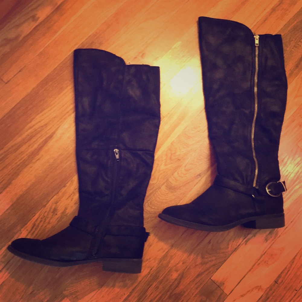 Moto boots